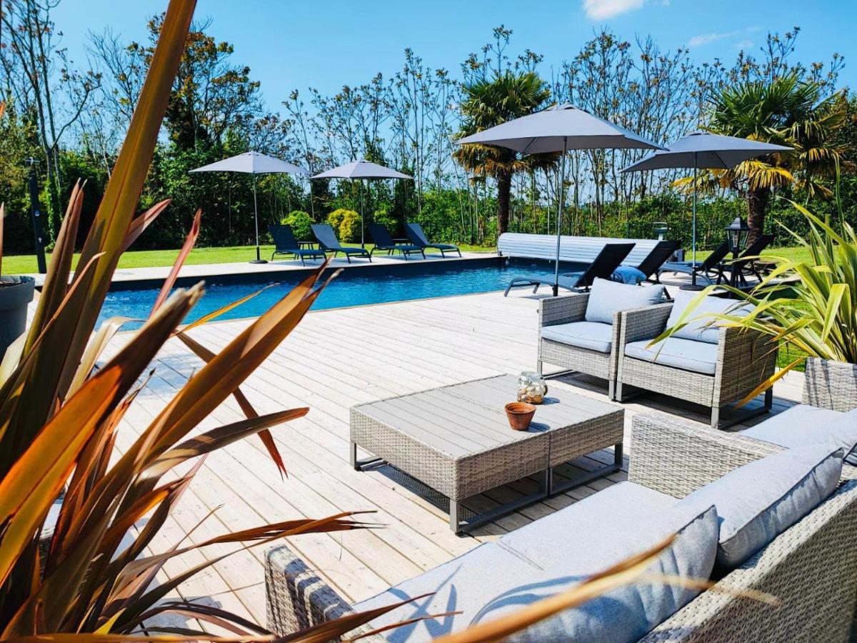 Domaine Des Hugons Villa Prignac-et-Marcamps Exterior photo
