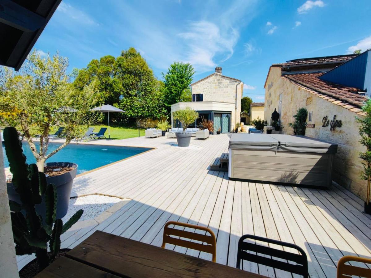Domaine Des Hugons Villa Prignac-et-Marcamps Exterior photo