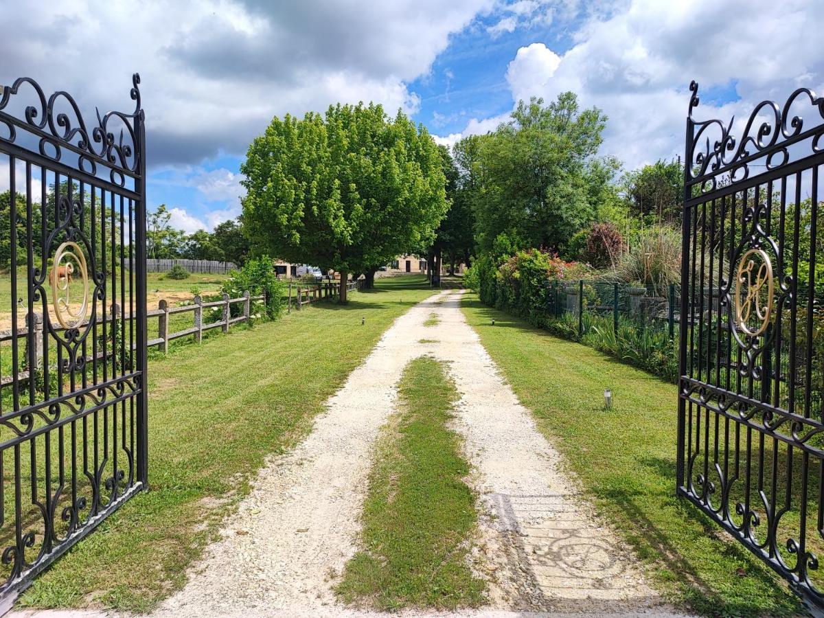 Domaine Des Hugons Villa Prignac-et-Marcamps Exterior photo